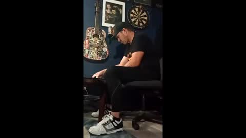 hecatoncheires187420 online show from December 16, 11:32 pm