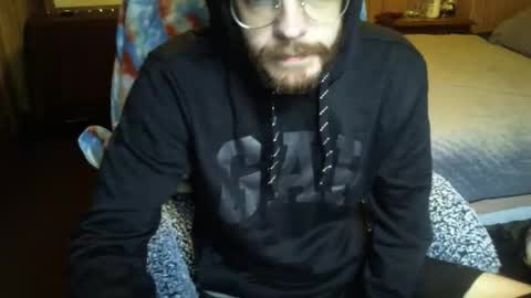 hecomesagain online show from November 14, 6:39 pm