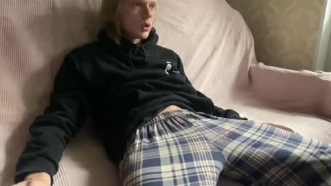 Snapshot of heey_nick chatting on September 16, 12:39 pm Nick online show from September 16, 12:39 pm