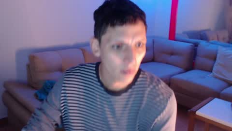 Snapshot of hefesto_69 chatting on January 5, 12:09 am hefesto_69 online show from January 5, 12:09 am