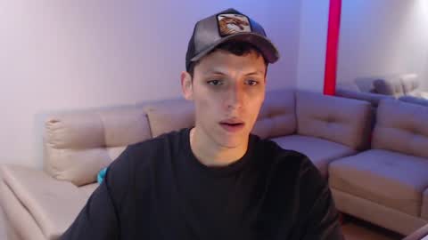 Snapshot of hefesto_69 chatting on January 9, 7:40 pm hefesto_69 online show from January 9, 7:40 pm