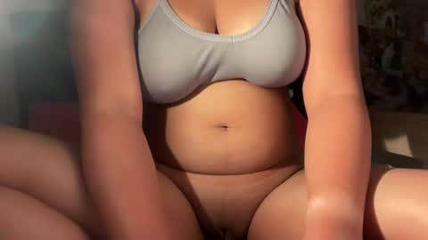 Snapshot of heidirose256 chatting on July 1, 10:42 pm heidirose256 online show from July 1, 10:42 pm