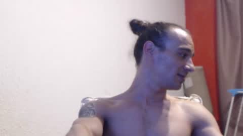 heilanubis online show from March 2, 11:11 pm