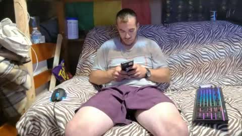 xxScubaStevexx online show from July 24, 8:45 am