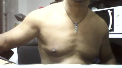 Snapshot of heistt chatting on July 15, 10:48 pm Heist Stein online show from July 15, 10:48 pm