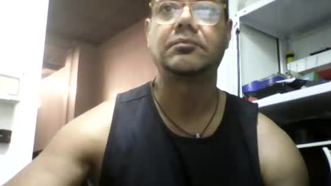 Snapshot of heistt chatting on August 2, 5:00 pm Heist Stein online show from August 2, 5:00 pm