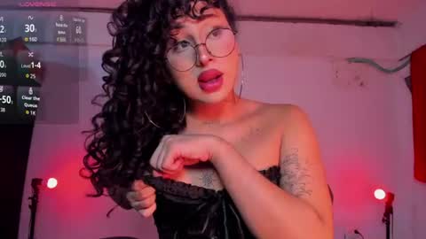 Snapshot of heka_prudence chatting on July 22, 4:59 am Heka Prudence online show from July 22, 4:59 am
