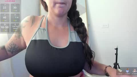 Hela   Independent model online show from April 13, 6:46 pm