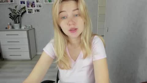 Helen sven online show from October 14, 6:03 am