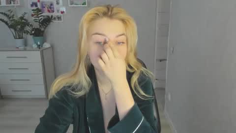 Helen sven online show from January 6, 6:50 am