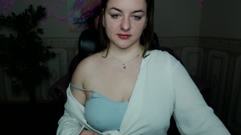 Helen Elliot online show from December 20, 7:22 am