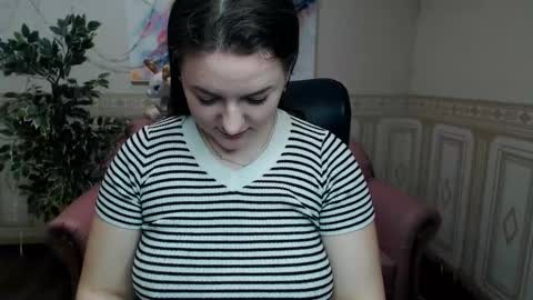 Helen Elliot online show from January 9, 9:59 am