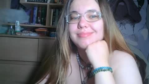 Helen foxygirl online show from June 7, 11:41 pm