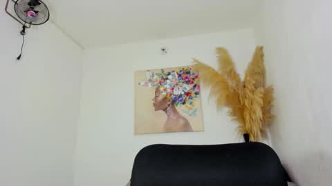 HELENA COPPER online show from February 1, 3:41 am