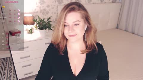 Helena Bonham online show from October 19, 4:57 am