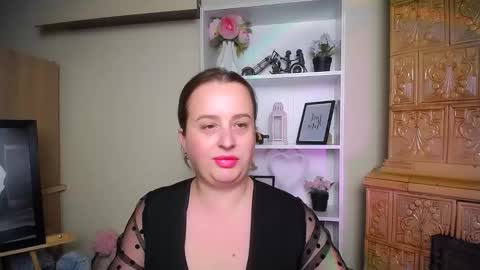 Helen online show from November 24, 8:03 am