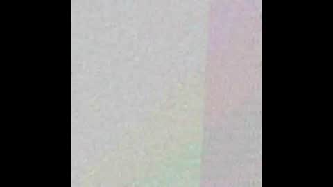 Snapshot of helenebird chatting on December 20, 8:01 pm   online show from December 20, 8:01 pm