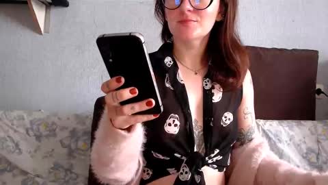 HelenRed online show from February 18, 9:38 am