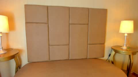 Helen or Hells online show from April 13, 1:16 pm