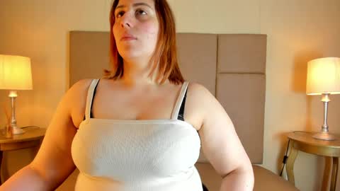 Helen or Hells online show from April 18, 11:58 am