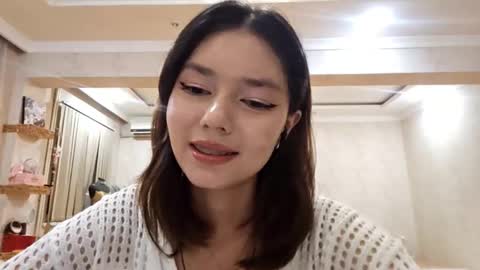 Alice online show from October 17, 7:38 pm