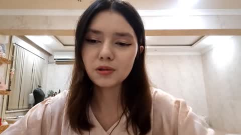 Alice online show from November 29, 3:48 pm