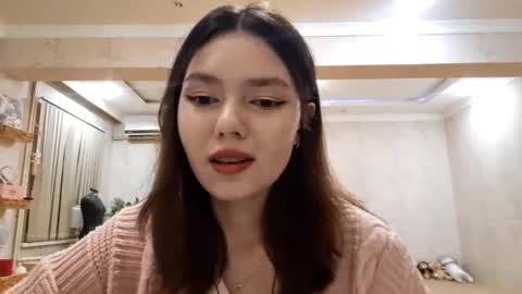 Alice online show from December 3, 4:38 pm