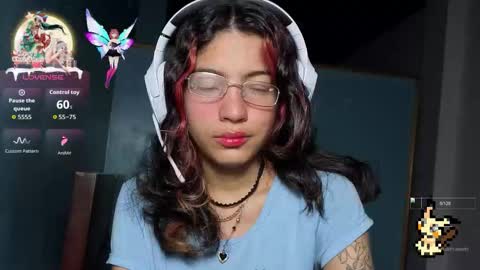 Helia Transfem and Amy online show from November 15, 7:05 am