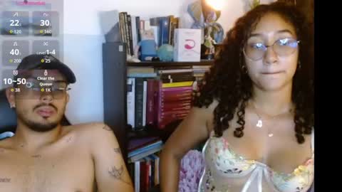 Snapshot of helios_clitiaxx chatting on October 28, 1:53 am helio clitia online show from October 28, 1:53 am