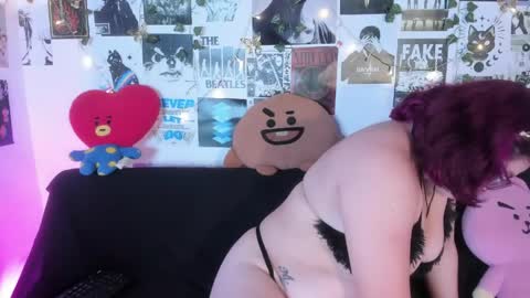 hellen online show from May 28, 5:05 am