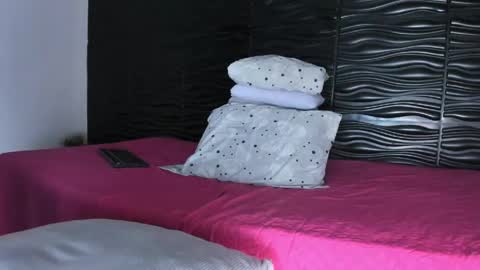 Snapshot of hellen_sky_ chatting on May 8, 7:08 pm hellen online show from May 8, 7:08 pm
