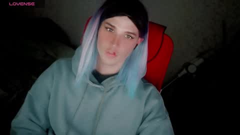 Helen Spellman online show from November 25, 5:24 pm