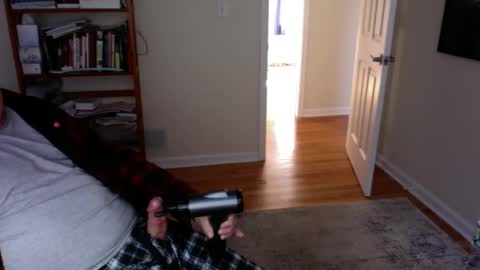 Snapshot of hellfire1533 chatting on March 3, 1:42 pm hellfire1533 online show from March 3, 1:42 pm