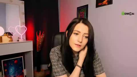 Snapshot of helli_belli chatting on March 7, 8:11 pm Helli online show from March 7, 8:11 pm