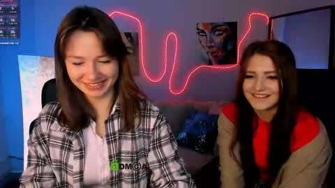 Helli online show from January 31, 8:29 pm