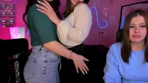 Helli online show from March 8, 2:15 am