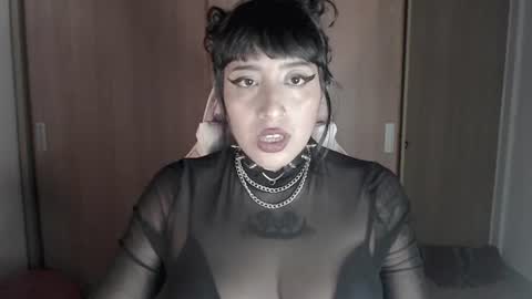 Snapshot of hello_demonkitty chatting on July 19, 4:05 am SIMONA online show from July 19, 4:05 am