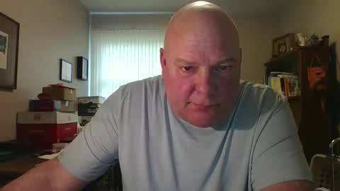 Snapshot of helloforfun111 chatting on April 15, 7:10 pm helloforfun111 online show from April 15, 7:10 pm