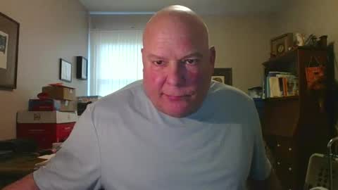 Snapshot of helloforfun111 chatting on April 15, 7:58 pm helloforfun111 online show from April 15, 7:58 pm