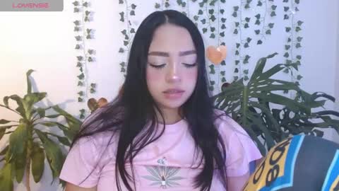 hellokitty_valery1 online show from April 21, 1:53 am