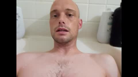 helloladysandgents online show from April 23, 3:03 pm