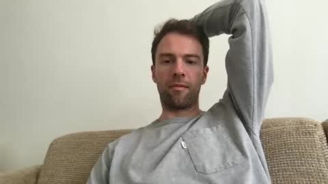 Snapshot of hellolucas69 chatting on July 4, 10:54 am Lucas online show from July 4, 10:54 am