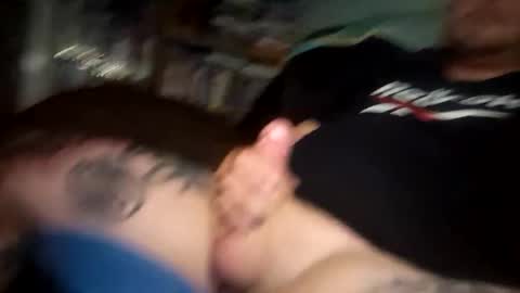 Snapshot of helpmecumhard4uxxx chatting on March 29, 4:29 pm helpmecumhard4uxxx online show from March 29, 4:29 pm