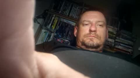 Snapshot of helpmecumhard4uxxx chatting on March 30, 5:14 pm helpmecumhard4uxxx online show from March 30, 5:14 pm