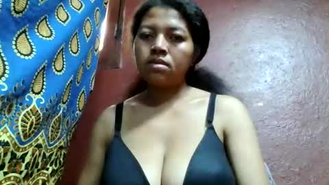 henitsaldy online show from September 23, 4:04 am