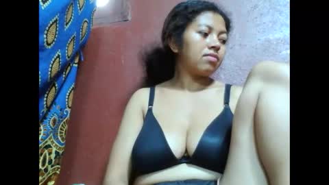 henitsaldy online show from October 1, 8:20 am