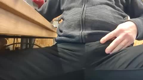 henkietien online show from January 18, 10:41 am