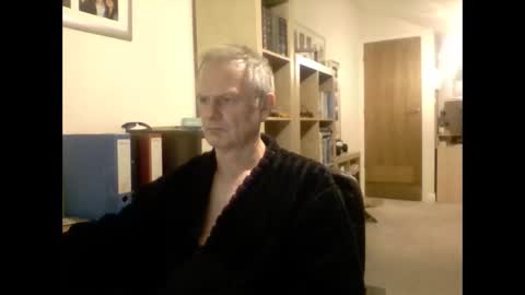 henri1964 online show from September 18, 11:18 pm