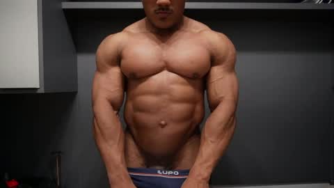 Henri online show from April 10, 9:52 pm