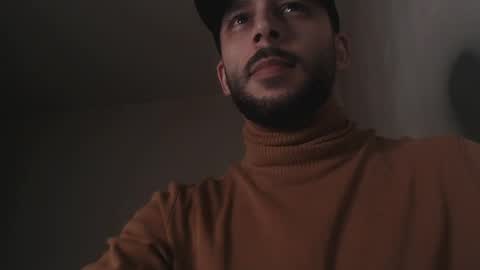 HenryAxe online show from April 19, 8:13 am